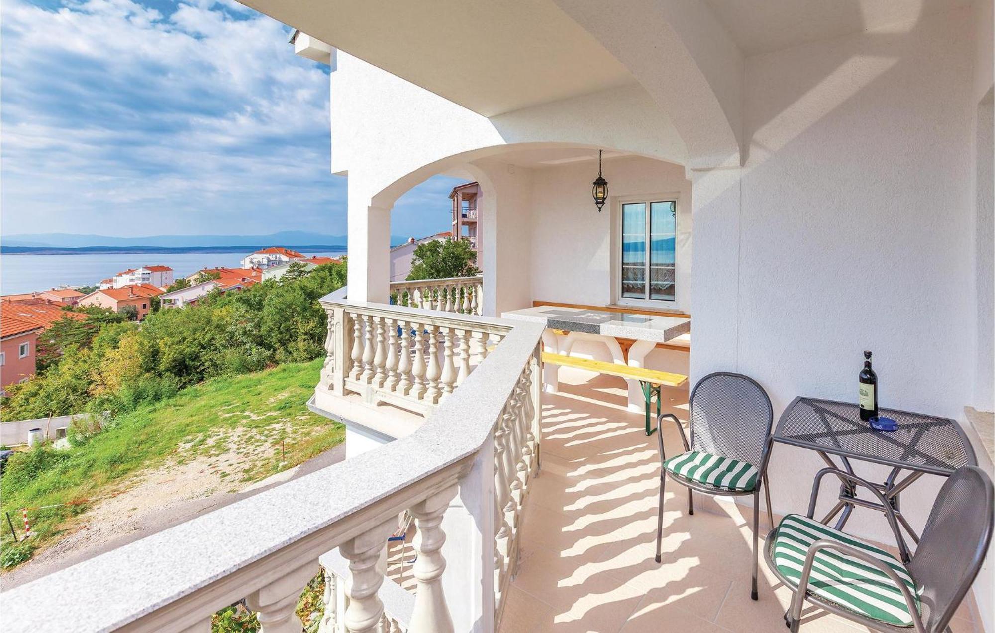 Stunning Apartment In Crikvenica With Wifi Kültér fotó